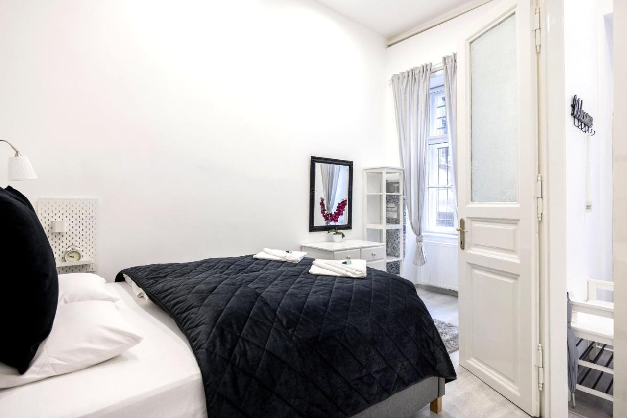 Mystic Dreamy Apartment بودابست المظهر الخارجي الصورة