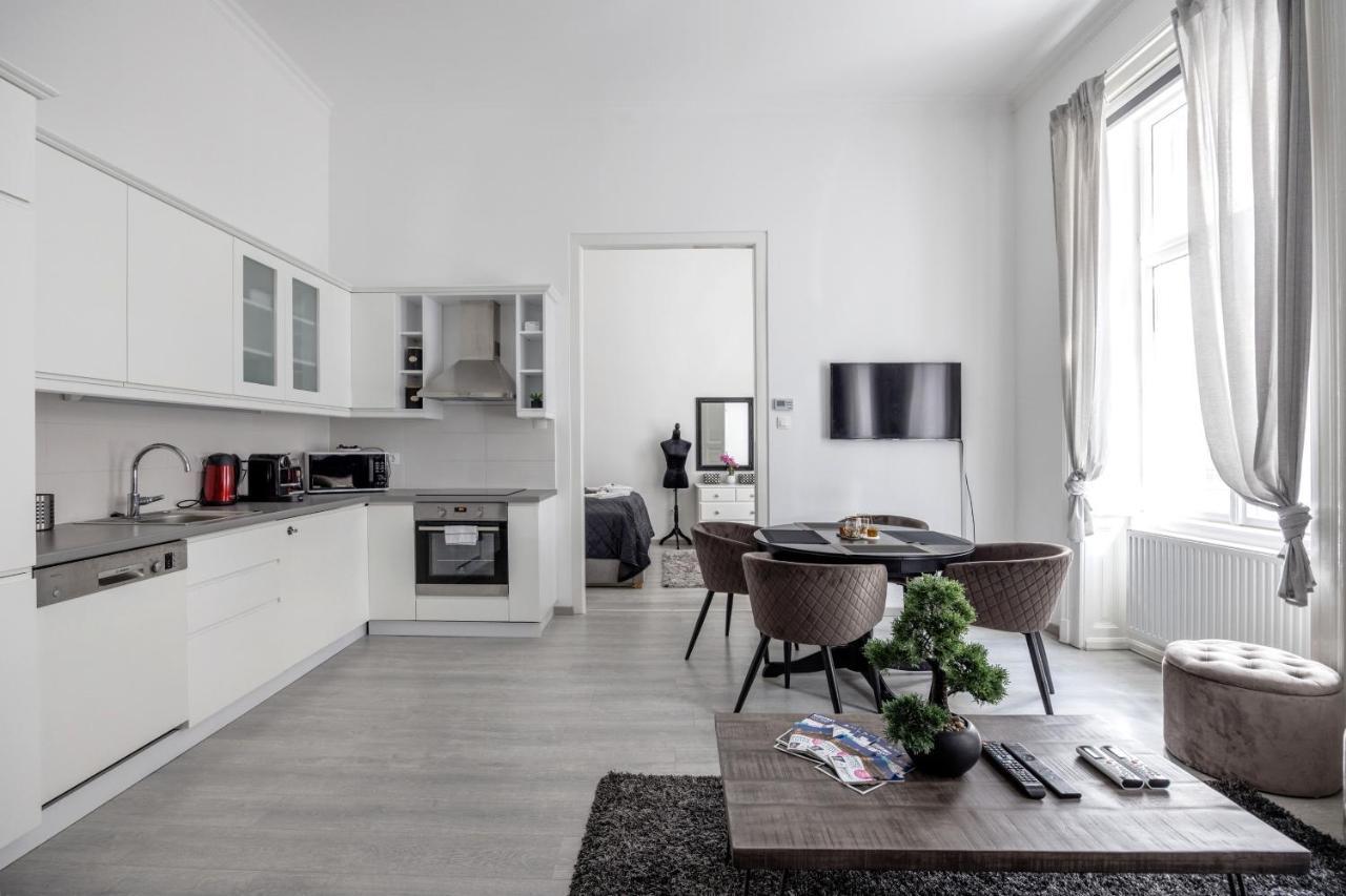 Mystic Dreamy Apartment بودابست المظهر الخارجي الصورة